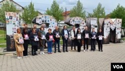 Srpski novinari u Gračanici, 3. maja 2024. godine.