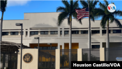 En Costa Rica las aprobaciones de visados de turismo son altos en relación a otros países de Centroamérica. [Foto: Fachada de la Embajada de Estados Unidos en Costa Rica]