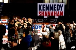 All-female mariachi group Las Colibrí sings for supporters of independent presidential candidate Robert F. Kennedy Jr., March 30, 2024, in Los Angeles.