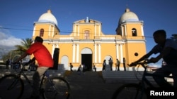 Las enfermedades cardiovasculares, hepáticas y nefrológicas estuvieron entre las principales causas de muerte de Nicaragua en 2023. [Archivo]