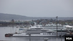 Близько $740 тисяч на місяць витрачає уряд США на утримання та страхування розкішної моторної яхти “Амадеа”, яка за повідомленнями американських прокурорів, належала підсанкційному олігарху Керімову. Фото: заарештована яхта "Амадеа" в порту Еверетт, штат Вашингтон, Голос Америки