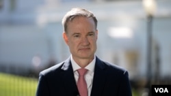 "З часом поле бою змінилося. І ми реагували на те, що робила Росія", - Директор з питань Європи у Раді нацбезпеки США Майкл Карпентер розповів в інтерв'ю Голосу Америки про те, що спонукало адміністрацію Байдена дозволити ЗСУ завдавати ударів американською зброєю по території РФ