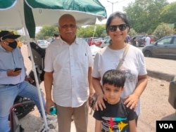 Vartika Sharma, who came to cast her vote with her family in New Delhi on May 25, 2024, says she wants a strong government and a strong opposition. (Anjana Pasricha/VOA)
