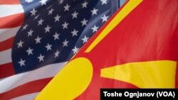 Според домашни познавачи на политичките и економските состојби, поддршката од САД за Северна Македонија ќе продолжи и со новата администрација во Белата куќа.