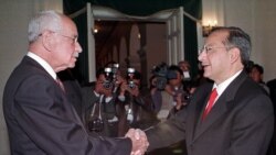 Penzionsani američki diplomata optužen za špijunažu