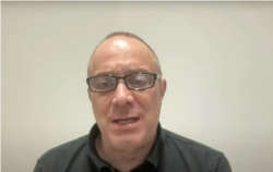 Брайан Уитмор