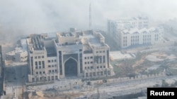 Rumah Sakit Sheikh Hamad, di tengah konflik yang sedang berlangsung antara Israel dan kelompok Islam Palestina Hamas, dalam gambar yang diambil dari video yang dirilis pada 5 November 2023. (Pasukan Pertahanan Israel/Handout via REUTERS)