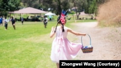 王中伟的女儿现已适应了美国的生活（照片由受访者提供）