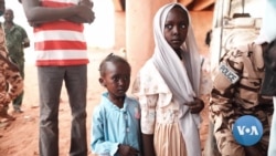  'Nothing Left': Refugees Describe City Demolished by Fighting in West Darfur 