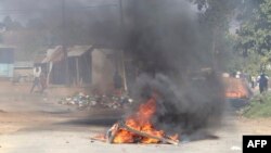 Mduduzi Bacede Mabuza et Mthandeni Dube sontccusés d'avoir incité à manifester contre le régime en 2021.