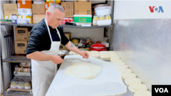 Насер Шерифи, бурекчија во Шоп Експрес