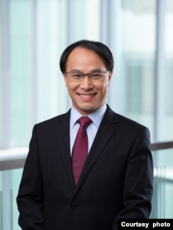 位于香港的中文大学亚太工商研究所名誉教研学人李兆波(照片提供: 李兆波)