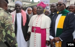 Archbishop Thomas Luke Msusa, wearing a rosary, led the protests against same-sex marriage, in Blantyre, July 13, 2023. (Lameck Masina/VOA)