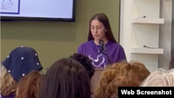 Наама Леви, била дел од меѓународна организација „Раце на мирот“