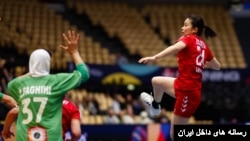 تیم ایران پس از دو باخت مقابل تیمهای اروپایی لهستان و‌ آلمان، در سومین و آخرین دیدار مرحله گروهی مقابل ژاپن به شکستی سنگین تن داد.