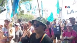 Cientos de personas protestaron en Argentina frente al Parlamento