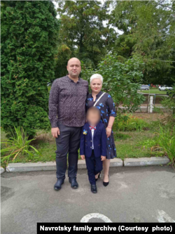 Олександр Навроцький з дружиною і сином