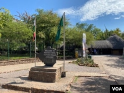The entrance to Victoria Falls, one of the seven wonders of the world, in Zimbabwe. (Columbus Mavhunga/VOA)