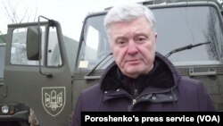 Лідер опозиційної партії Європейська солідарність Петро Порошенко: «Наступні 10 днів є найважливішими днями в нашій історії».