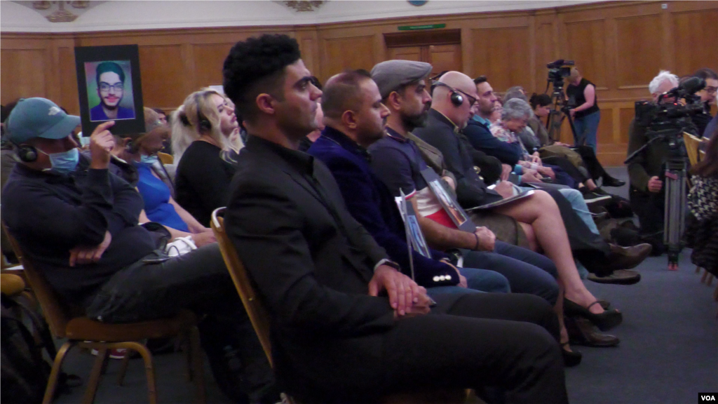 هیئت قضات دادگاه بین&zwnj;المللی آبان که برای بررسی اقدامات حکومت ایران در مقابله حکومت با معترضان در آبان ۹۸ تشکیل شده بود، روز جمعه ۸ مهر با صدور حکم نهایی خود، اعلام کرد که دولت و نیروهای امنیتی جمهوری اسلامی ایران &laquo;بدون شک&raquo; مرتکب &laquo;جنایات علیه بشریت&raquo; شده&zwnj;اند.