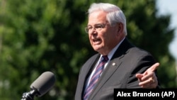 باب منندز، سناتور حزب دموکرات از ایالت نیوجرسی