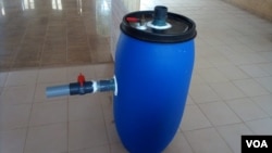 Grâce au biodigesteur, on obtient du méthane en faisant fermenter des matières organiques.