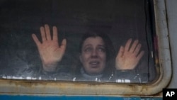 En fotos | Familias separadas en Ucrania