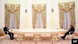 Predsjednik Rusije Vladimir Putin tokom sastanka sa generalnim sekretarom UN Antonijom Guterresom, u Kremlju, Moskva, 26. aprila 2022.