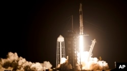 A SpaceX Falcon 9 rocket lifts off from pad 39A at the Kennedy Space Center in Cape Canaveral, Florida, April 27, 2022. 