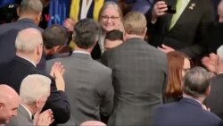 Zelenskyy ke Kongres AS Minta Dukungan dan Dana Hadapi Rusia