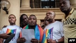 ARHIVA: Aktivisti za gej prava ispred suda u Najrobiji u Keniji, 24. maja 2019.