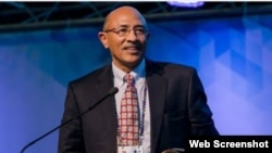 ዶ/ር ወንዱ ዓለማየሁ ልዩ አማካሪ: የዓይን ሃኪም