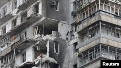 UKRAINE-CRISIS/MARIUPOL