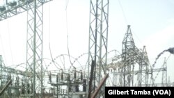 Les autorités attribuent le mauvais approvisionnement en électricité à la faible production d’électricité de réseau national, Abuja le 20 Mars 2022. (VOA/Gilbert Tamba).