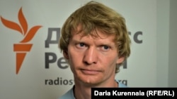 FILE - Ukrainian photojournalist Maks Levin is seen in an undated photo. (Daria Kurennaia-RFE/RL)