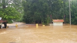 ទិដ្ឋភាពទឹកលិចតំបន់ព្រំដែនកម្ពុជាថៃនៅច្រកអូរអន្លក់ ស្រុកកំរៀង ខេត្តបាត់ដំបង កាលពីថ្ងៃទី១០ ខែតុលា ឆ្នាំ២០២០។ (រូបថតពីបញ្ជាការដ្ឋានយោធភូមិភាគទី៥)