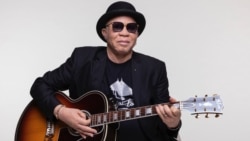 Salif Keita (crédit Coumba Makalou (VOA))
