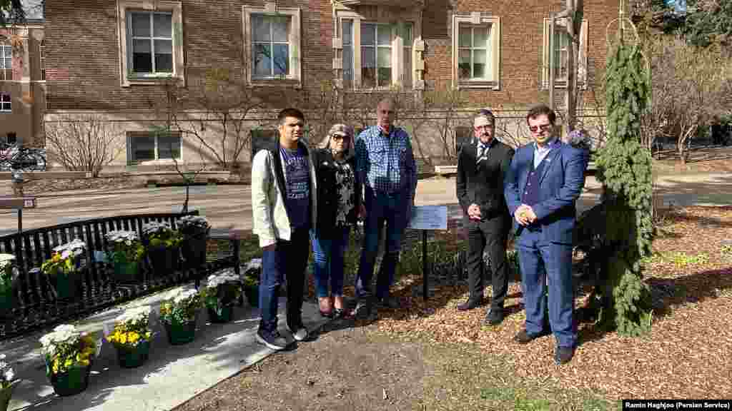 یادبود جان&zwnj;باختگان پرواز پی&zwnj;اس ۷۵۲ در دانشگاه آلبرتا