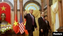 Tổng thống Mỹ Donald Trump đã làm các lãnh đạo Việt Nam "hài lòng" về chuyến thăm tới Đà Nẵng và Hà Nội.