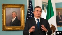 El canciller mexicano, Marcelo Ebrard, ofrece declaraciones a la prensa en su visita a Washington DC, el 3 de mayo de 2022.