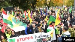 Dîmenek ji xwepêşandaneke Kurdên li Swêdê (Arşîv)