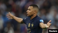 Kylian Mbappe. (REUTERS/Lee Smith)
