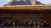 US Grants Migrants Access to Appointment System for Border Crossings 