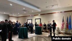 Azərbaycan Ordusu və Oklohoma Milli Qvardiyası - 20 il (Rəsmi foto, mənbə Azərbaycanın ABŞ-dakı səfirliyi)