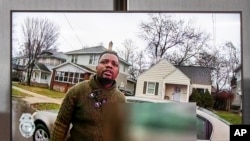 Patrick Lyoya, quelques moments avant sa mort, le 4 avril 2022. (capture d'écran)