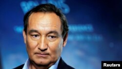 FILE - Chief Executive Officer of United Airlines Oscar Munoz in New York. 