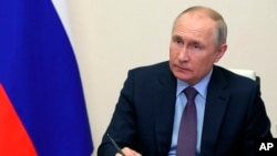 Тоj вели дека санкциите имале контраефект за САД и нивните европски сојузници, забрзувајќи ја инфлацијата и доведувајќи до пад на животниот стандард