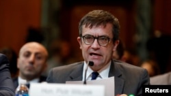 Duta Besar Polandia Piotr Wilczek saat menghadiri rapat dengar pendapat di Capitol Hill, Washington, 7 Maret 2017.