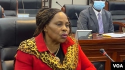 Monica Mutsvangwa, Zimbabwe information minister told reporters on August 11, 2021 in Harare that the government had noticed a decline of new COVID-19 cases. (Columbus Mavhunga/VOA)