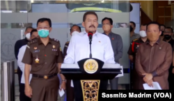 Tangkapan layar Jaksa Agung ST Burhanuddin saat memberikan konpers di Jakarta, Selasa (19/4/2022).